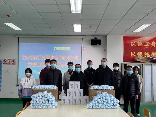 说明: http://www.lzpcc.com.cn/__local/5/B7/EE/E0552D14E9FB44885E721C5F703_F83C9E0A_1B9BA.jpg?e=.jpg