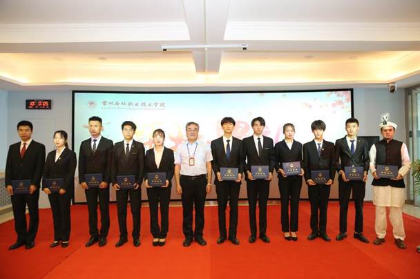 说明: http://www.lzpcc.com.cn/__local/A/F0/E6/C22CCC8D4A05F9B070A3530A5DF_156EE648_13706.jpg